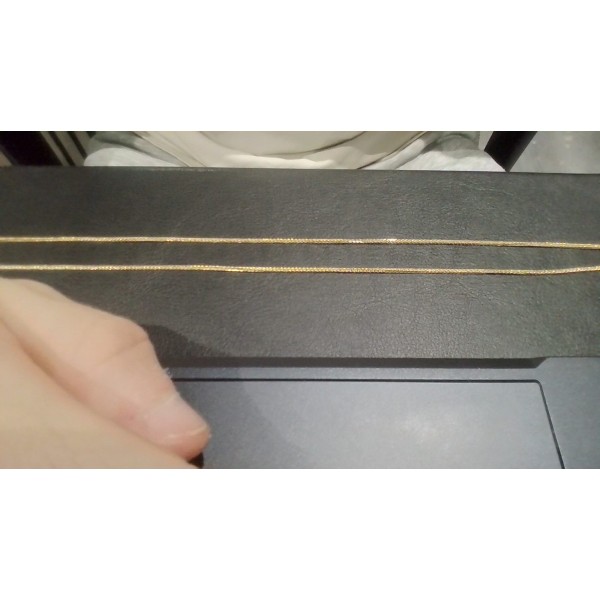 Cadena fina de oro 18k 60 cm