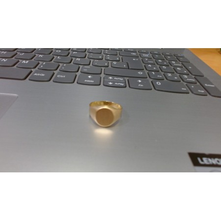 Anillo de oro 18k